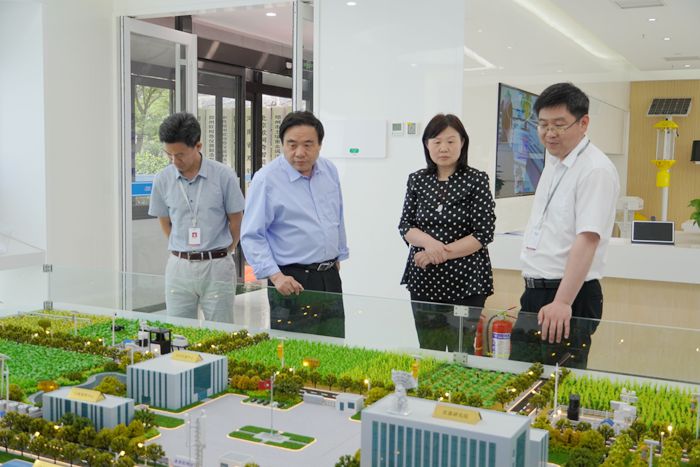 熱烈歡迎國家植保機械質量監督檢驗中心領導蒞臨歐柯奇調研指導