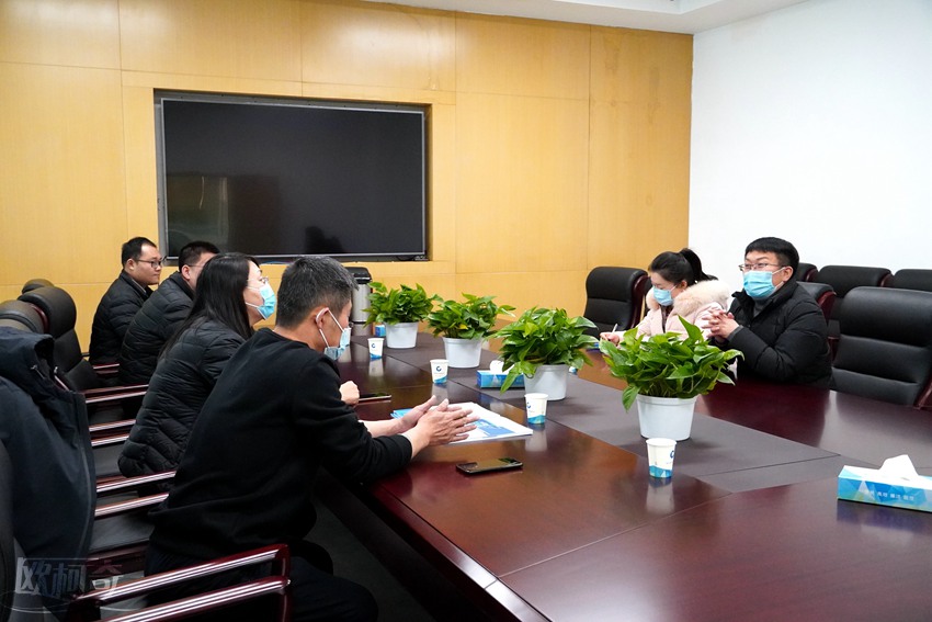 參觀學習先進經驗 促進黨建工作升級